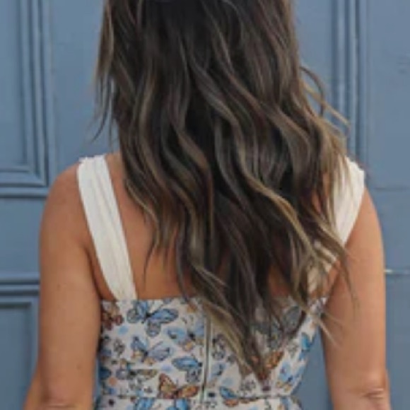 VICI Roam Free Butterfly Corset Crop Top - Picture 4 of 16